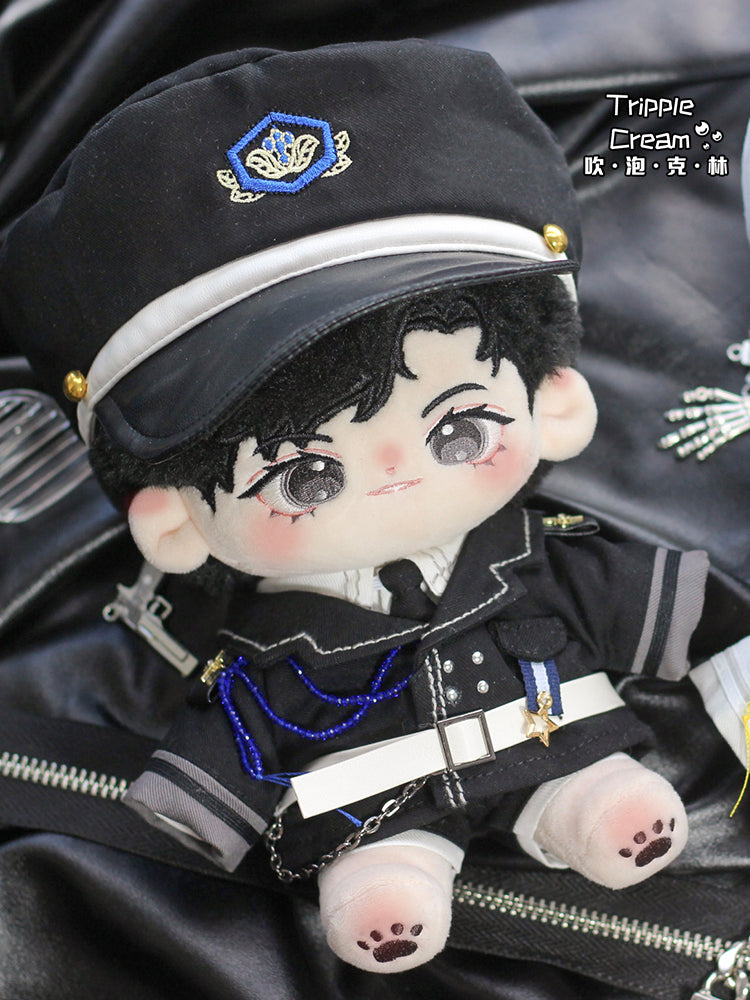 Rooftop doll clothes blowing bubble Klin cotton doll clothes 20cm doll clothes black and white uniform cool handsome belt.